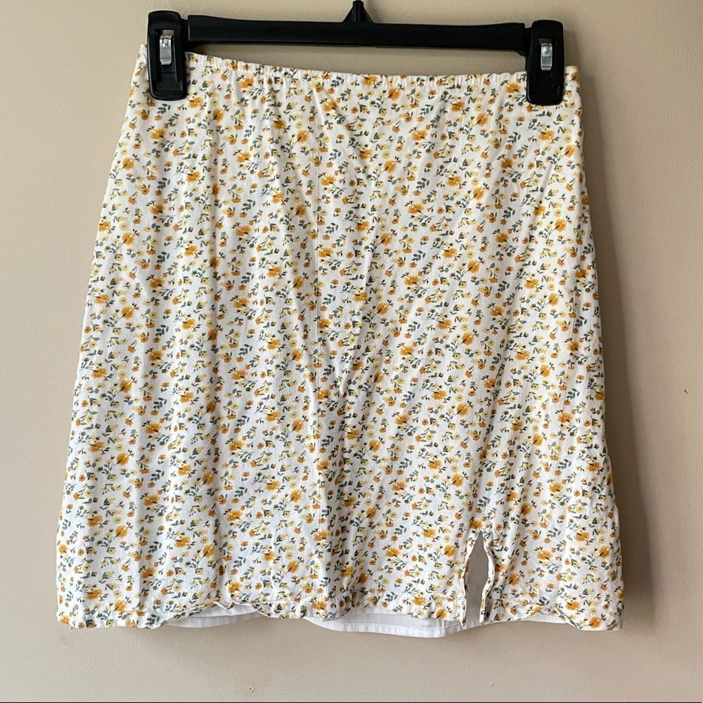 hollister yellow floral skirt